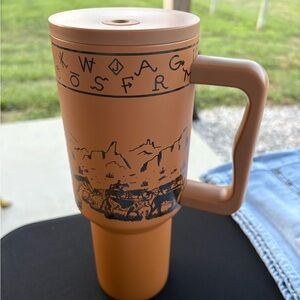 “Cattle drive” 40oz cup, With handle and straw.